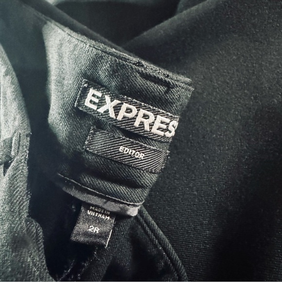 Women’s Express Editor Black Trouser Pants - Size 2R ⭐🖤 - Picture 3 of 16
